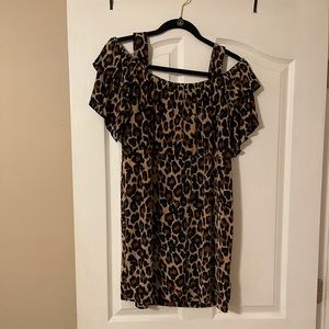 Slinky brand leopard top